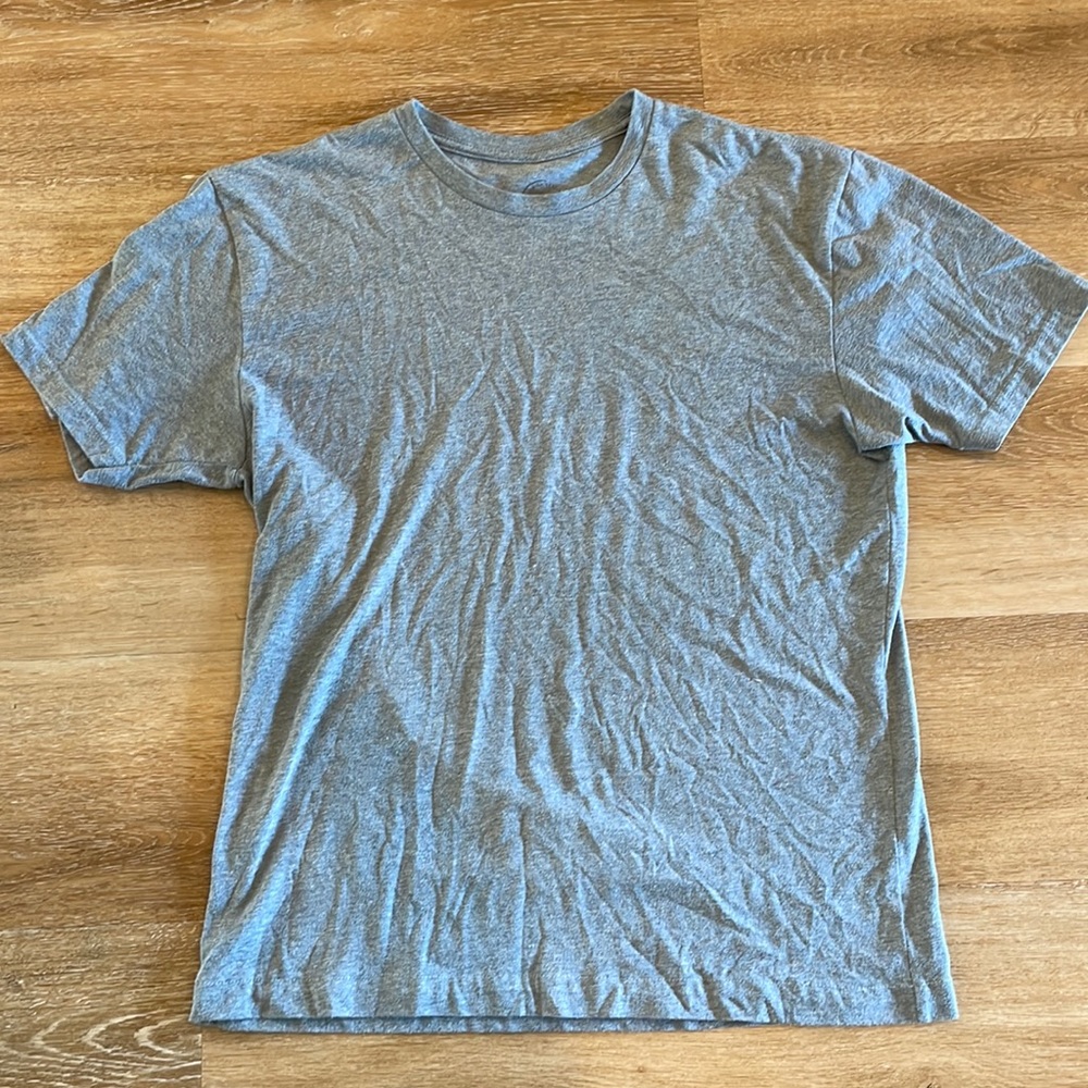 True Classic basic men’s tee in grey